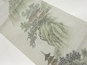 銀通し手描き寺院に木々・山並模様開き名古屋帯（額縁仕立て）